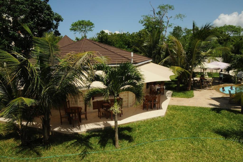 Lotfa Resort Diani Playa de Diani Exterior foto