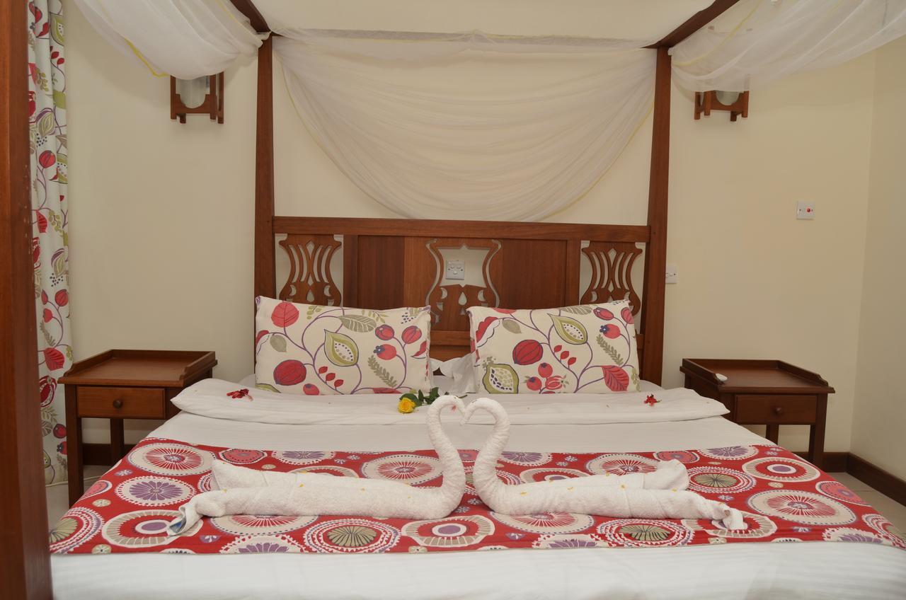 Lotfa Resort Diani Playa de Diani Exterior foto